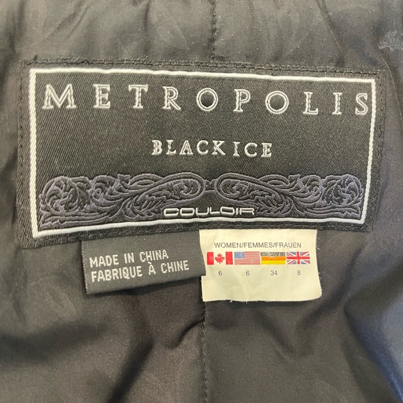 Woman’s ski jacket - Picture 7 of 8